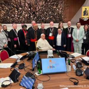 Abschluss-Plenarsitzung (26. Oktober 2024) der zweiten Sitzung der Weltsynode im Vatikan – XVI. Ordentliche Generalversammlung der Bischofssynode: Synodenaula ©Matthias Kopp Deutsche Bischofskonferenz